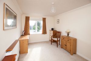 Guest Bedroom - click for photo gallery